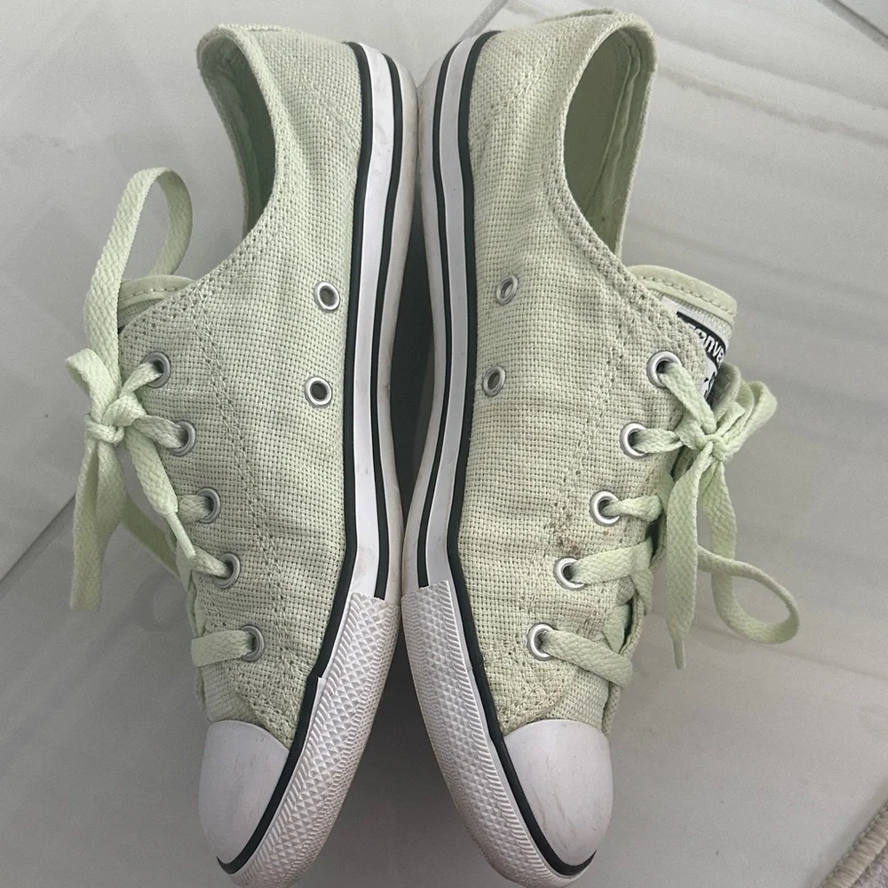 Perfect Easter outfit must have- Converse Mint Green Canvas Sneakers - Picture 2 of 11